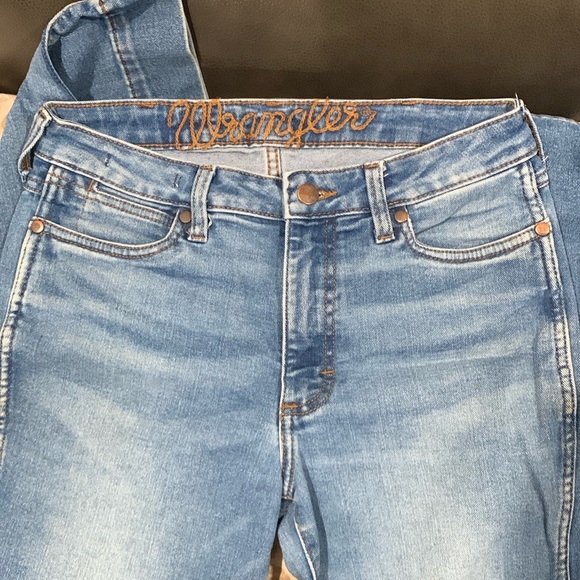 Wrangler Retro High Rise Trouser Flare Jeans 28/32 5 Pocket - Picture 11 of 14